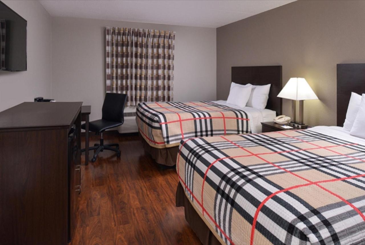 Fairbridge Inn Express Monroe City Exteriér fotografie